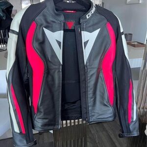 Dainese bike jacket for women size 42